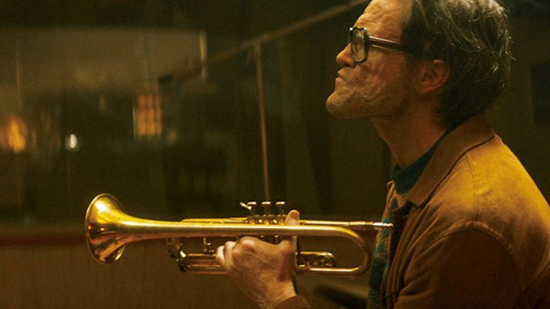 死の影に怯え続けた、孤高の天才・チェット・ベイカーの最期の日々