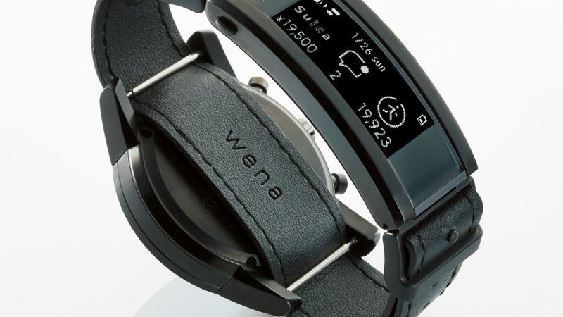 機械式時計とタッチパネル、 “ハイ&ロー”を融合したソニー「wena