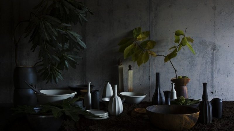 船串篤司とKeicondoの陶芸展で、日常を彩るアート「器」に触れてみませ