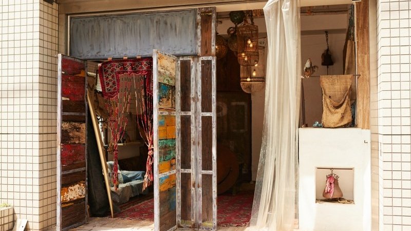 目ざとい外国人も通う、秘密基地のようなショップ。｜Pen Online