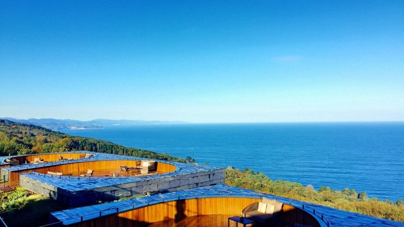 ENCHANTE/黒沢 久 「サン・セバスチャン（スペイン）」 キャンバスに