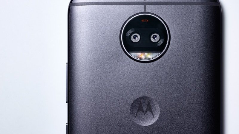 M*y様 Motorola スマートフォン デュアルカメラ グレー 折りたたみ式スマートフォン デュアルカメラ グレー