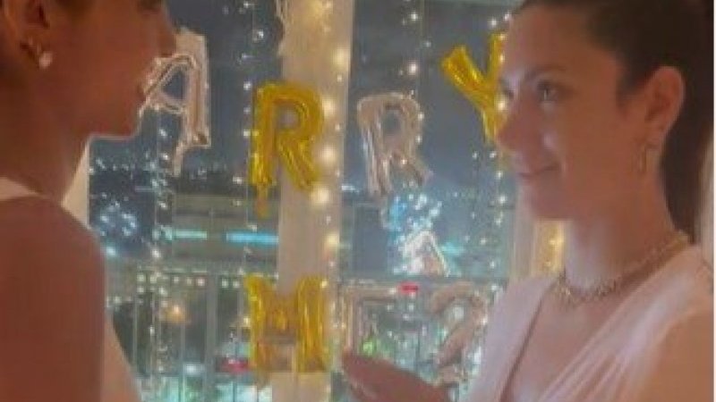 ミス・アルゼンチンとミス・プエルトリコ、美女同士が極秘結婚したことを報告 ｜Pen Online