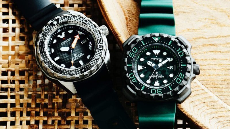 アクティブなライフスタイルに味方する、2本のダイバーズウォッチ｜Pen