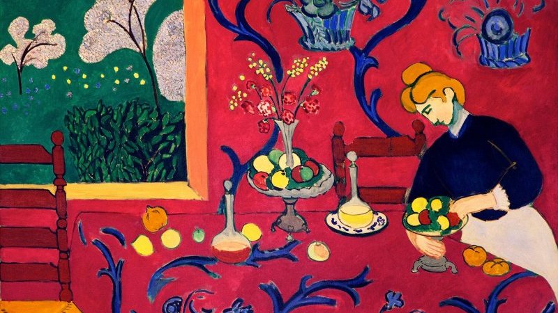 クリエイターたちが語る、室内で描かれた作品からひも解く