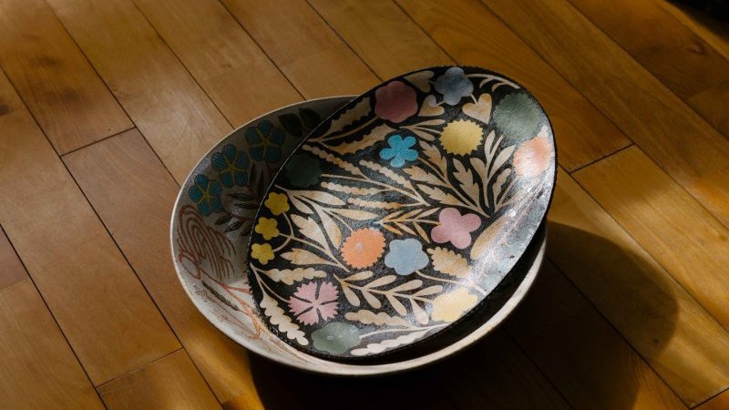 鹿児島睦 アライグマの小皿◎陶芸作品 作家もの 一点もの 陶器 希少美品 鹿児島睦 アライグマの小皿◎陶芸作品 作家もの 一点もの 陶器