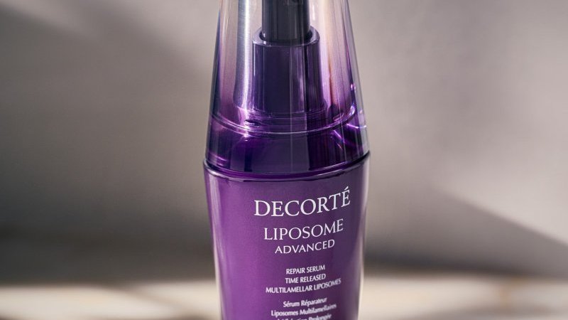 大谷翔平選手が広告塔の美容液は、まさに“二刀流”？ コスメデコルテ