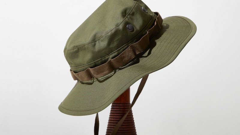 最近はフェスの定番アイテム！ 独特のデザインをもつ「ブーニーハット