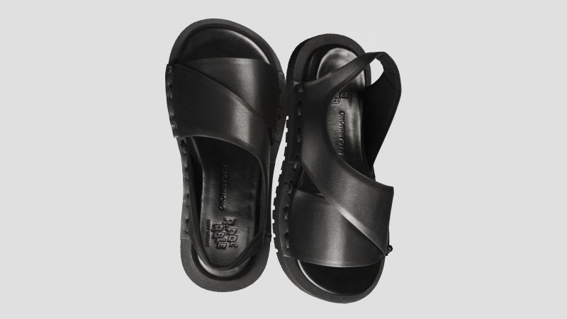 エイポック エイブル イッセイ ミヤケが挑む、靴づくりの再構築