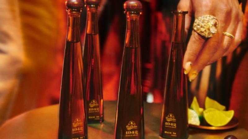 donjulio_0916-thumb-800x450---