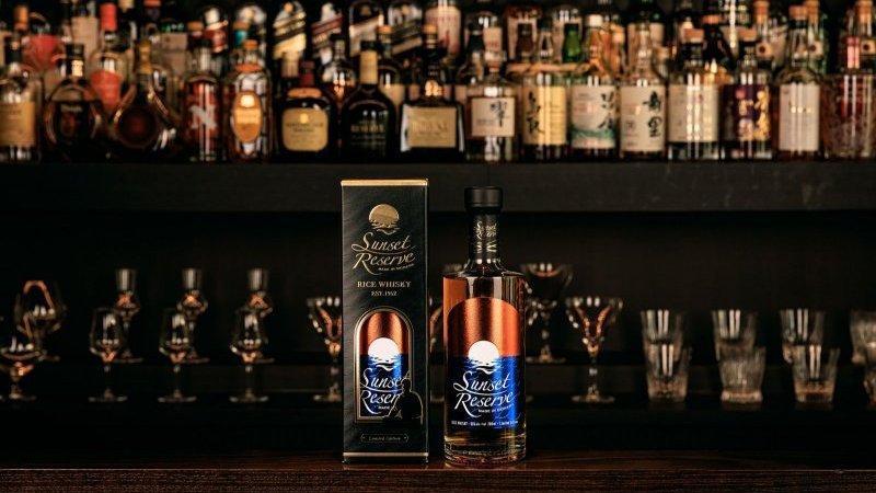 沖縄発のブレンデッドウイスキー】久米仙酒造が手掛けるサンセット