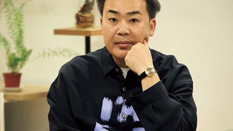 Iwao’s Vintage Watch Picks | Football Hour & Pen Online