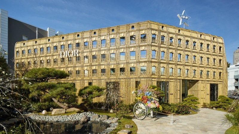 代官山の新名所】竹林に包まれた「ディオール バンブー パビリオン」が