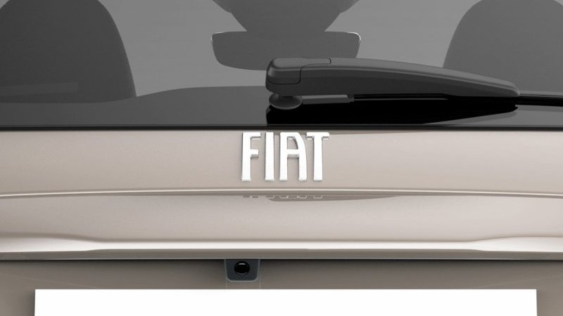 フィアット「600 ハイブリッド」に新カフェラテモデル登場