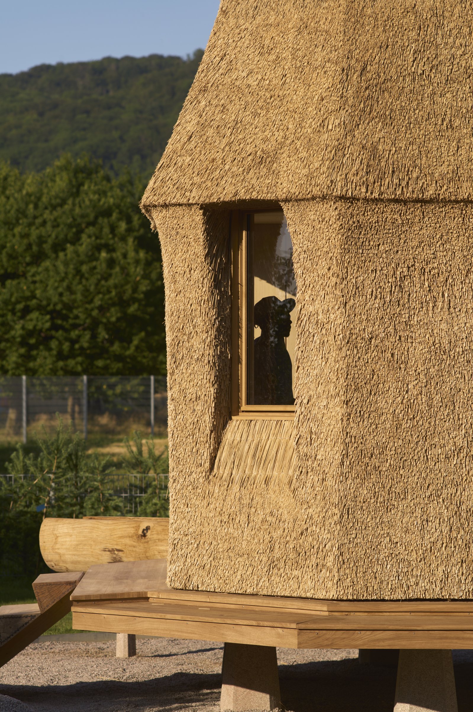 03_Com_Vitra_GardenHouse_TsuyoshiTane_C-JulienLanoo_09.jpeg
