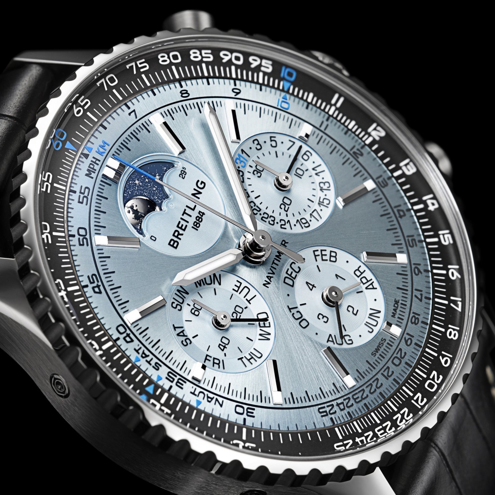 05_Breitling_Navitimer_B19_Chronograph_43_Perpetual_Calendar_Ref_PB1920251C1P1_RGB.jpg