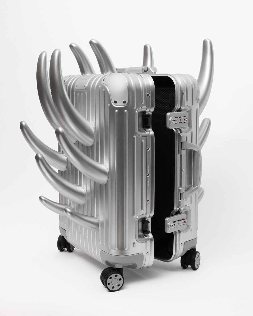 2208_pen_rimowa_2_Fabian Bergmark Nasman.jpg