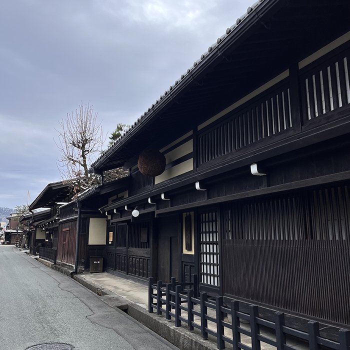 ビームスジャパン鈴木修司_高山街並.jpg