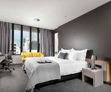 premier-room-city-view.jpg