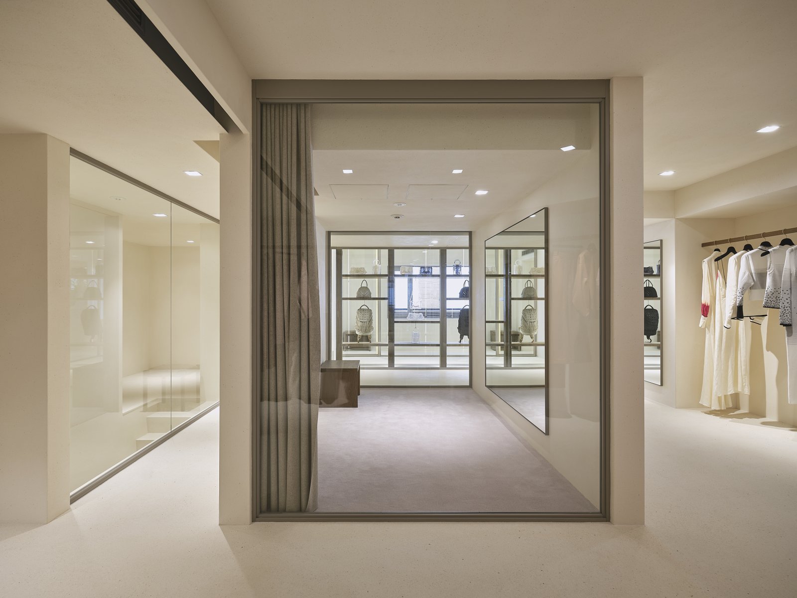 230114_mame_aoyama_p15.jpg