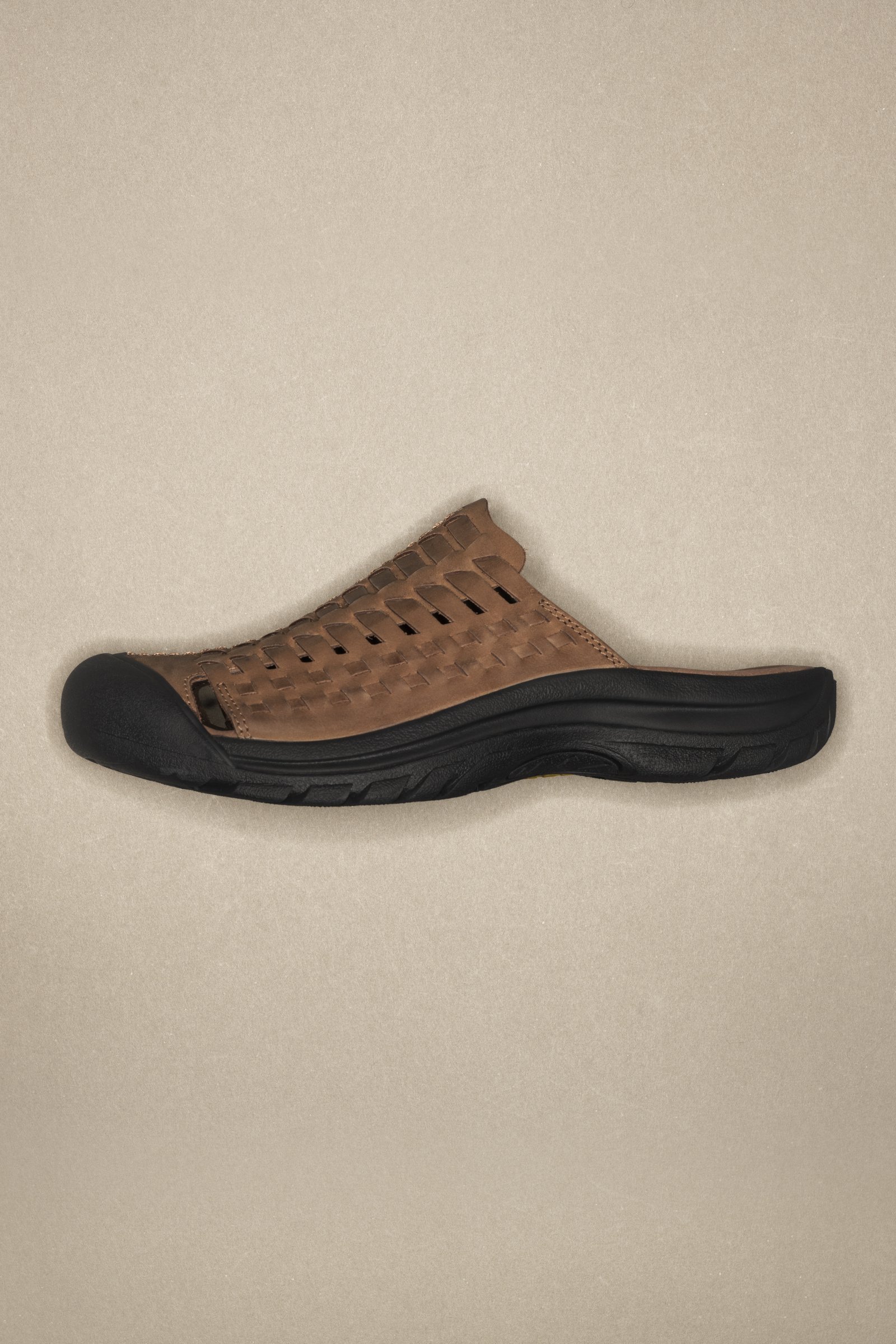 ITEM_2x3_側面_MENS_SANJUAN2_HYKE EDITION_BISON.tif.jpg