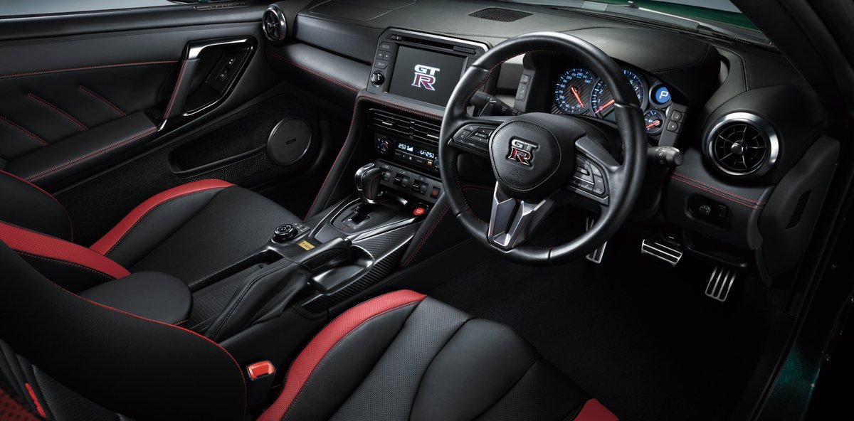 240314-01_GT-R_MY25_014.jpg
