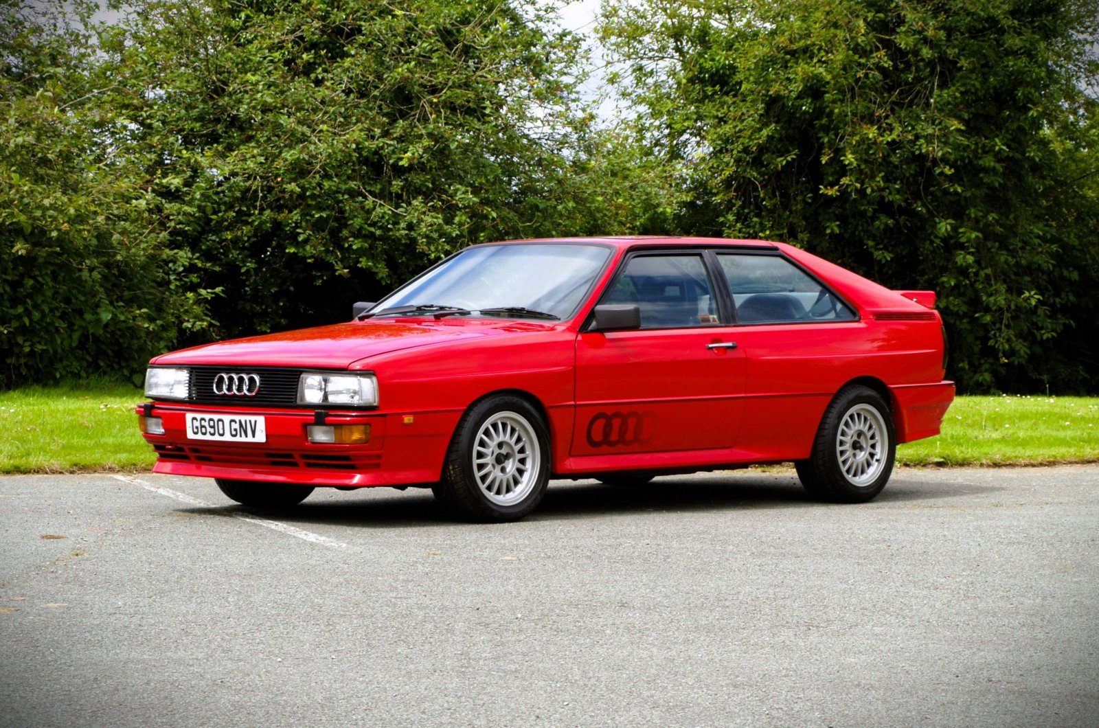 A_1989_Audi_Quattro,_formerly_a_UK_press_car,_is_heading_to_auction_on_24th_July.jpg