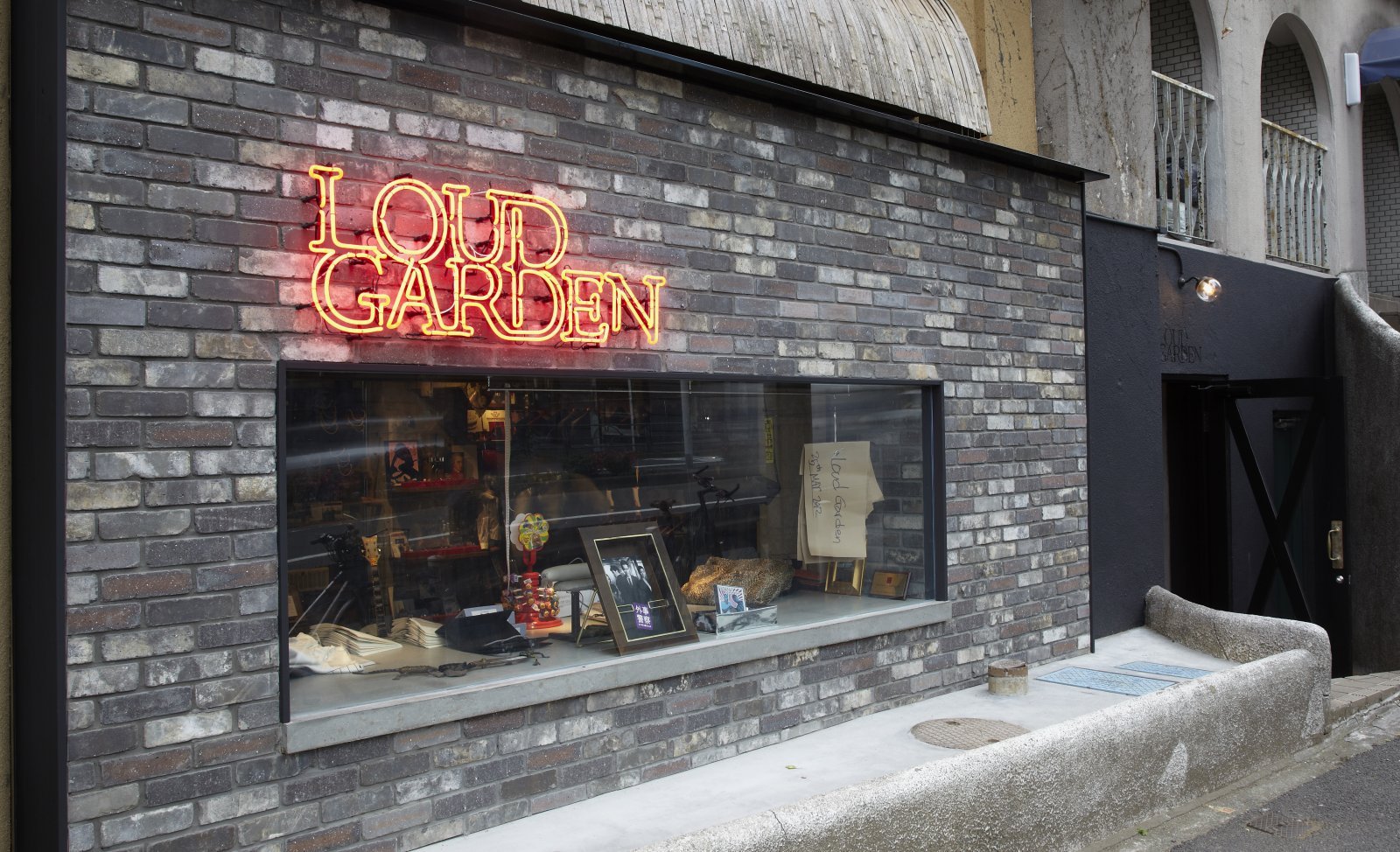 LOUD GARDEN外観 (1).jpg