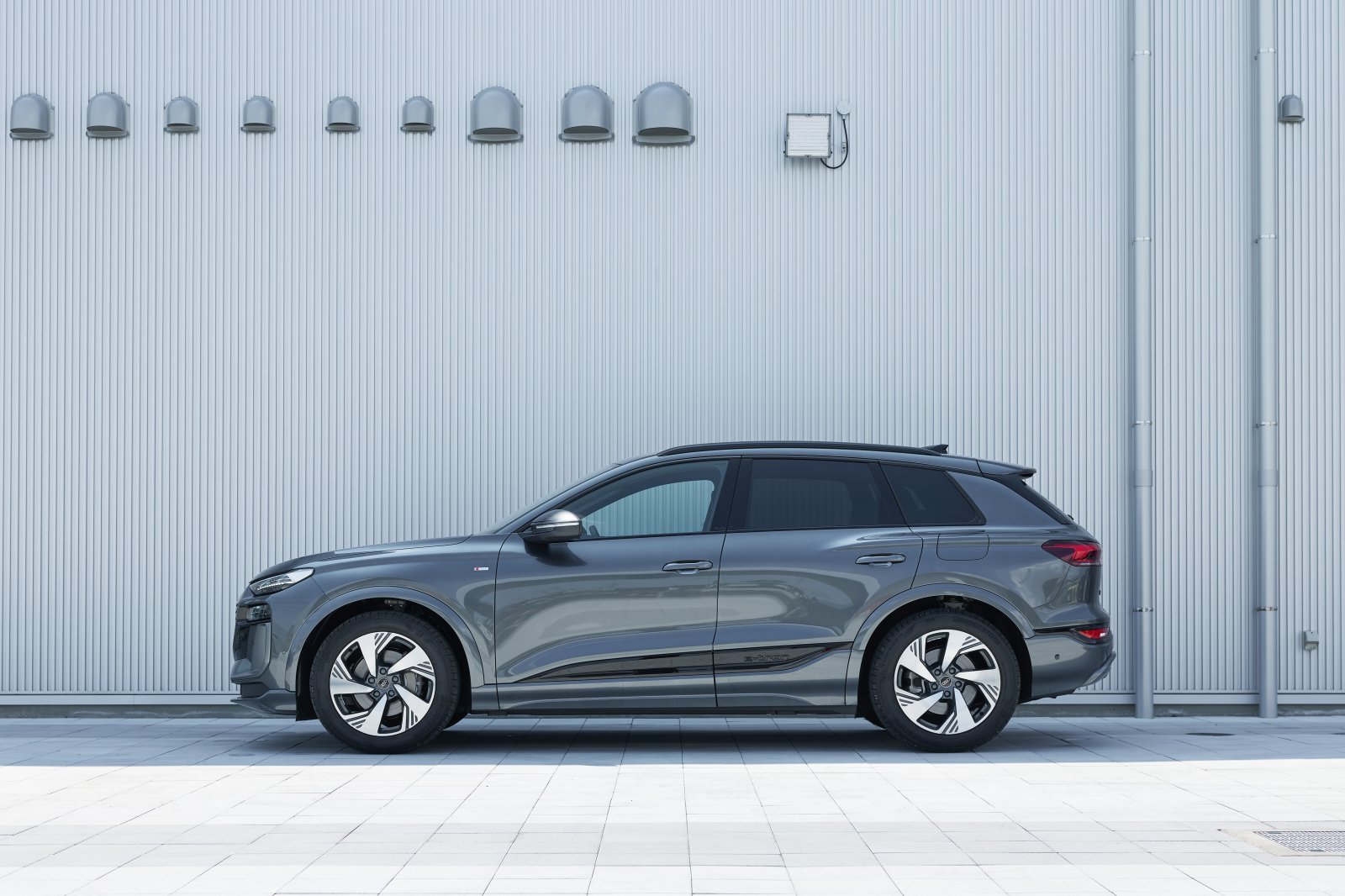 Q6 e-tron_Media test drive (26)のコピー.jpg