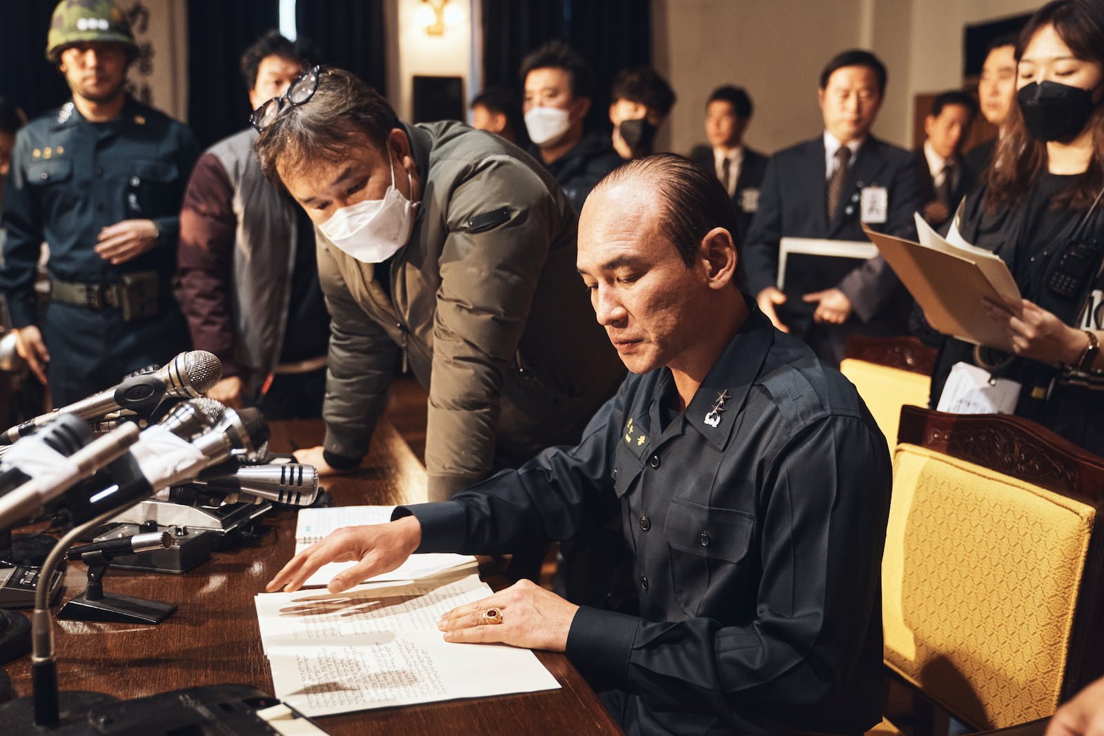 メイキング1_キム・ソンス監督とファンジョンミン (1).jpg