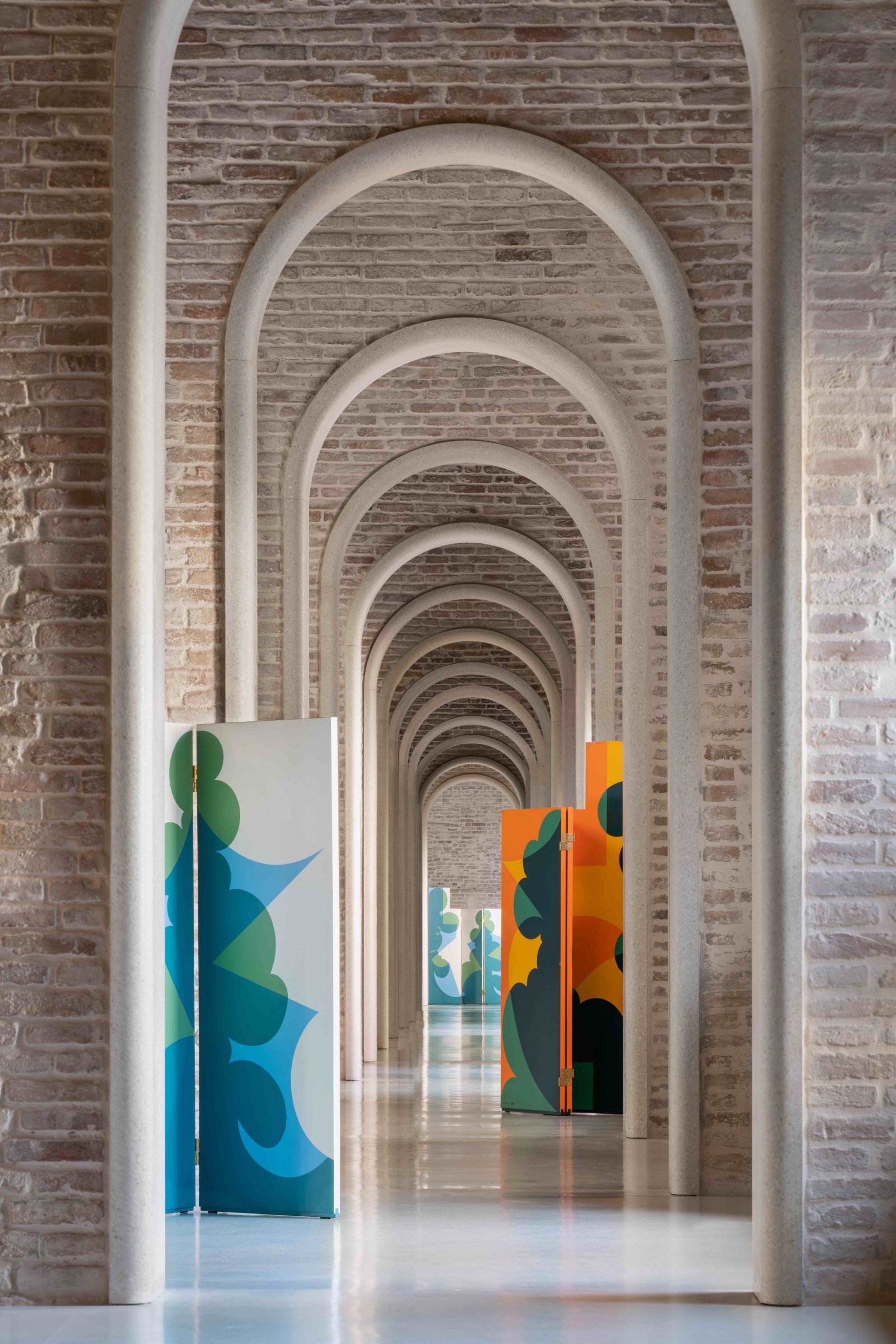 1_CASSINA_Paravento Balla_Giacomo Balla_Cassina iMaestri Collection_phクDSL.jpeg