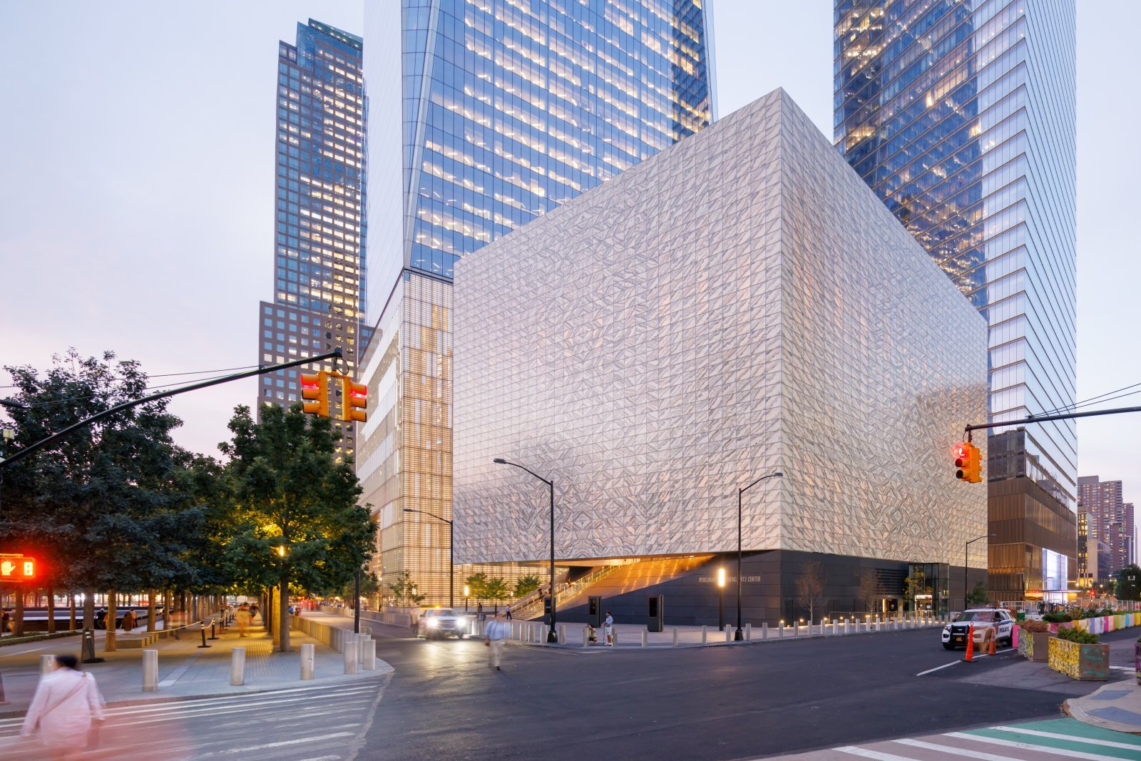 5-03  Perelman Performing Arts Center designed by REX. Image Iwan Baan. .jpg