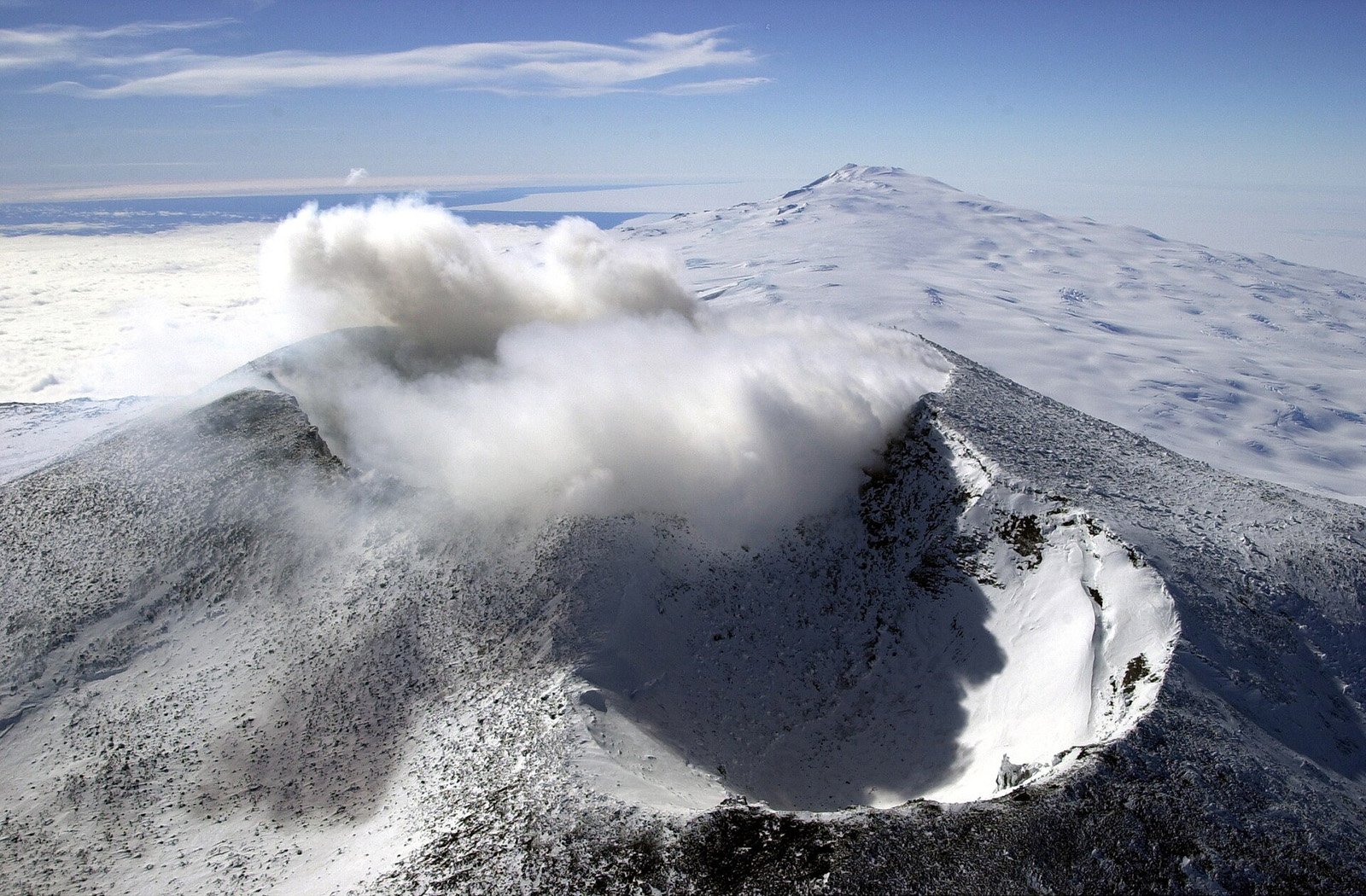 南極火山
