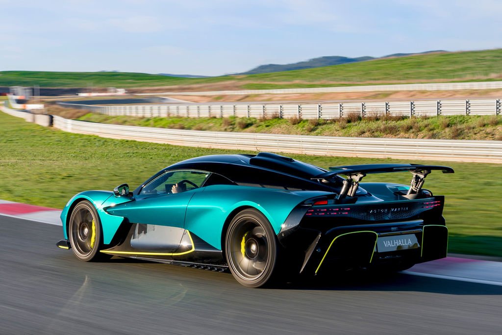 AstonMartinValhalla©PhotoMaxEarey-5001.jpg