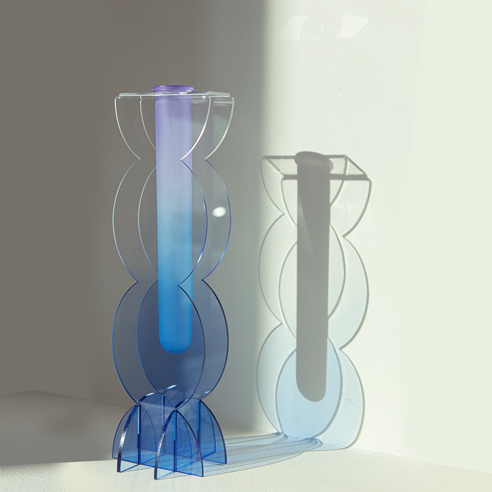 Rounded Acrylic Vase L ブルーグラデーション2.jpg