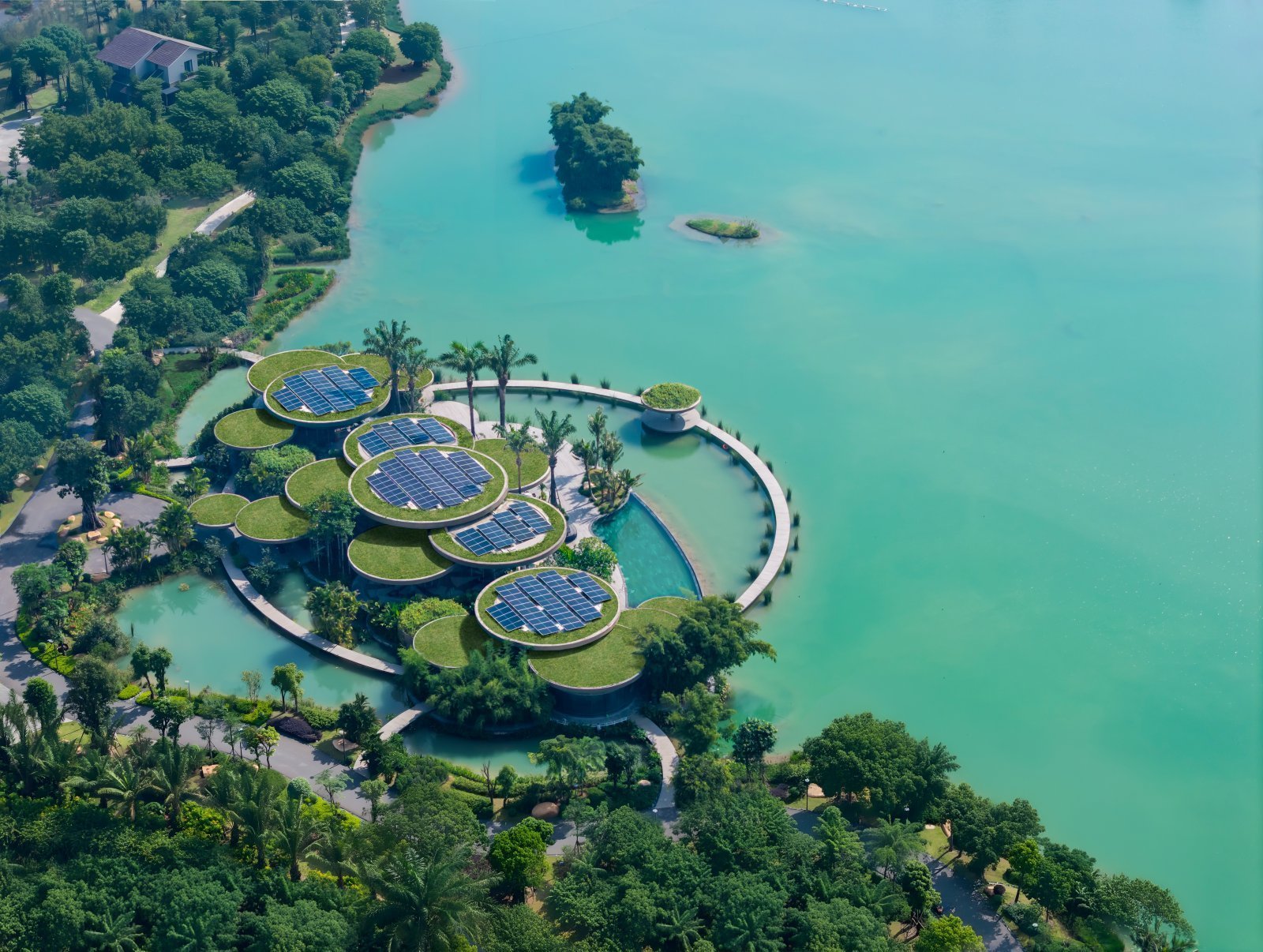 01-Hero photo-0934_D.jpg