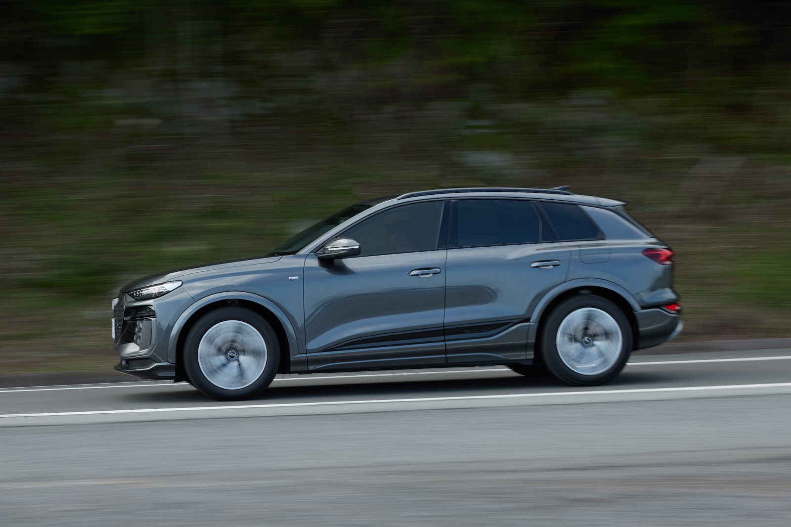 Q6 e-tron_Media test drive (58)のコピー.jpg