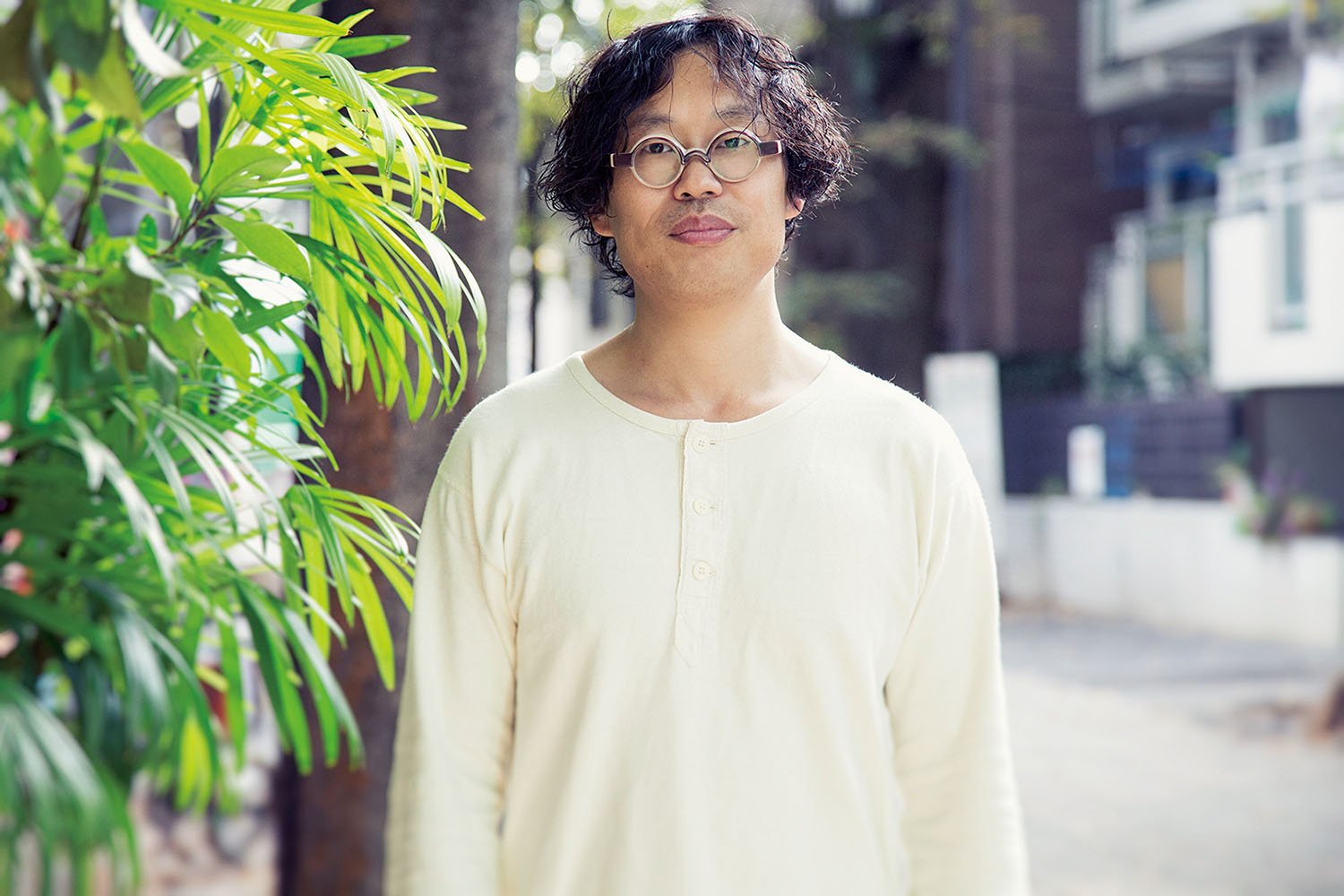 DMA-okada_01_Potrait%U00A9Kikuko Usuyama.jpg