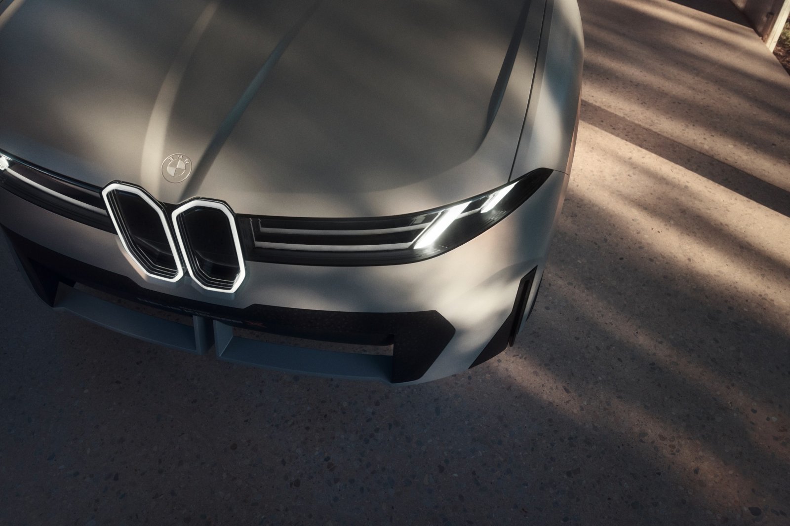 P90543424_lowRes_bmw-vision-neue-klasのコピー.jpg