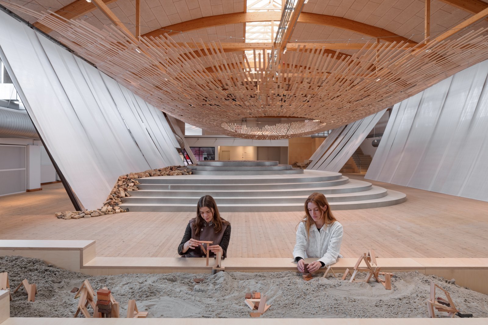 JPG_HIGHRES_CC_KENGOKUMA_LaForgia_0026.jpg