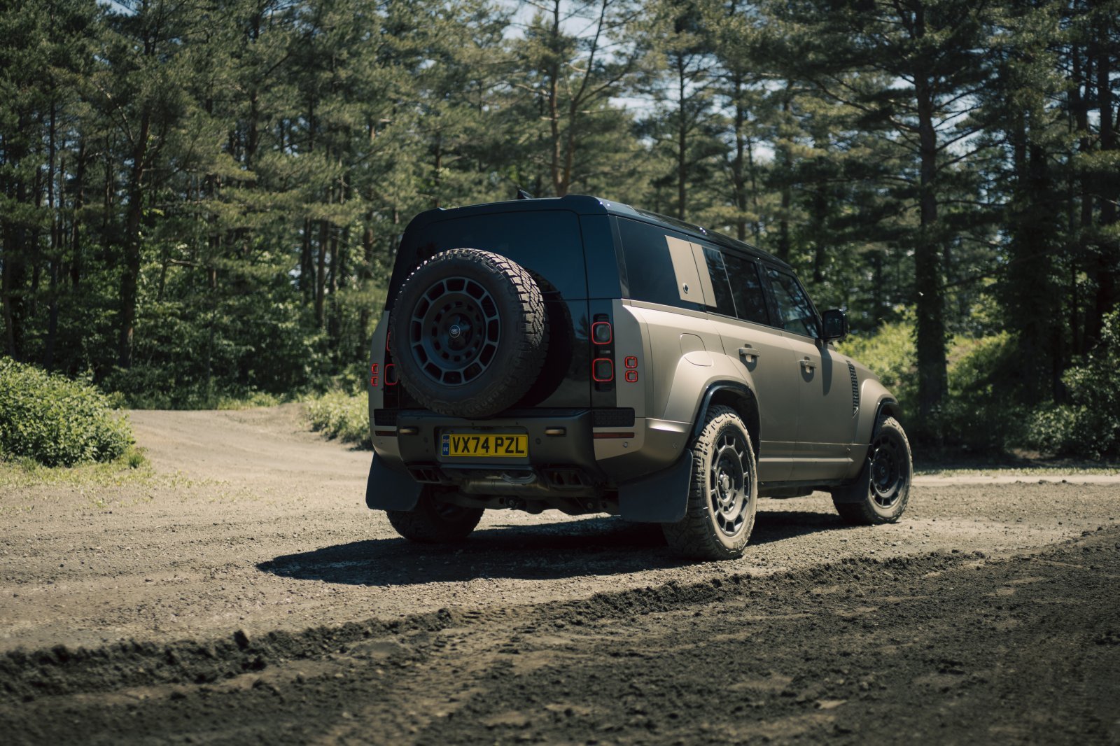 DEFENDER_OCTA (13)のコピー.jpg