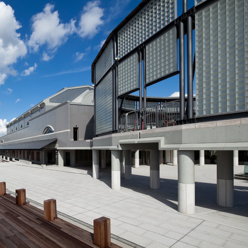 Photo_Saitama Arts Theater-carré.jpg