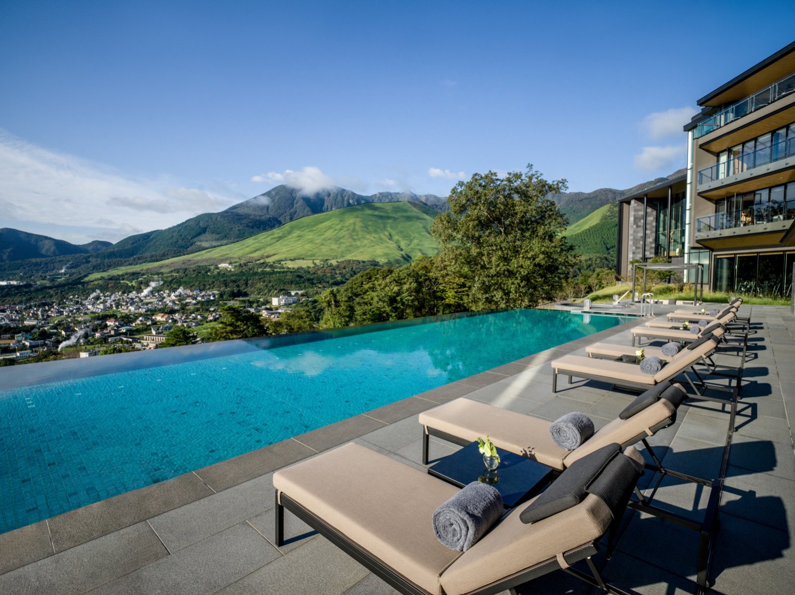 ANA IC Beppu_pool01.jpg