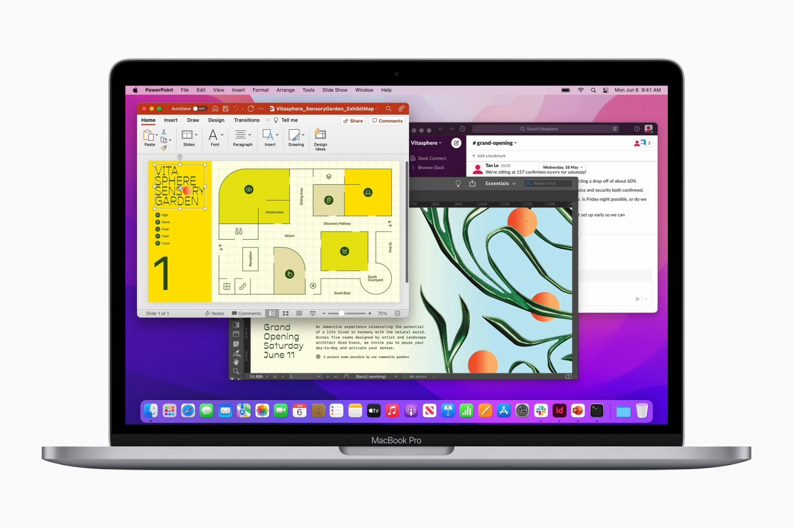 Apple-WWDC22-MacBook-Pro-13-multitasking-demo-220606.jpg