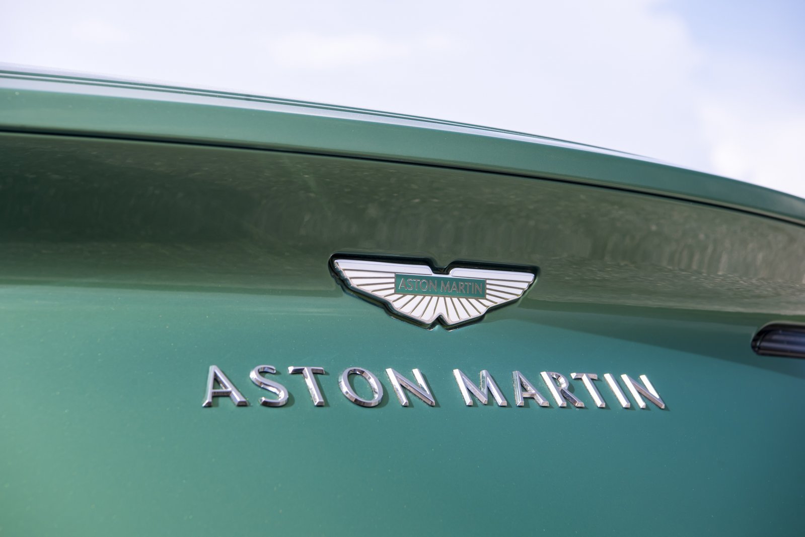 Aston_Martin_DB12_Green_0059.JPG