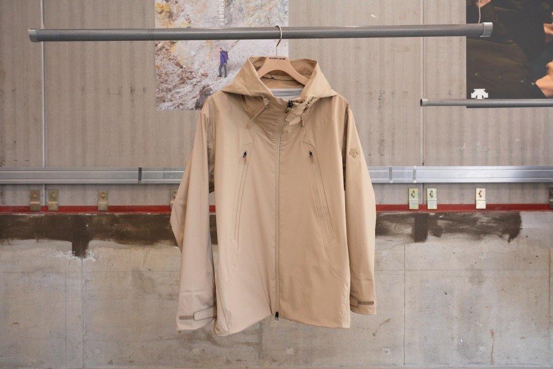 DESCENTE_PRODUCTS07.jpg