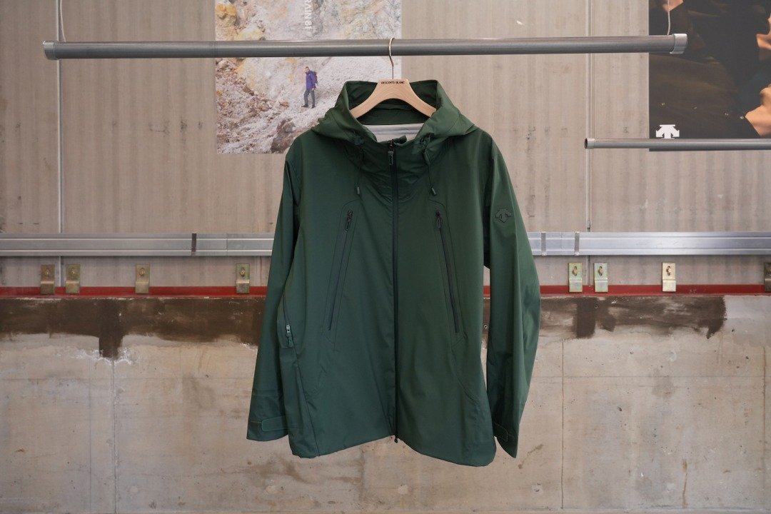 DESCENTE_PRODUCTS08.jpg