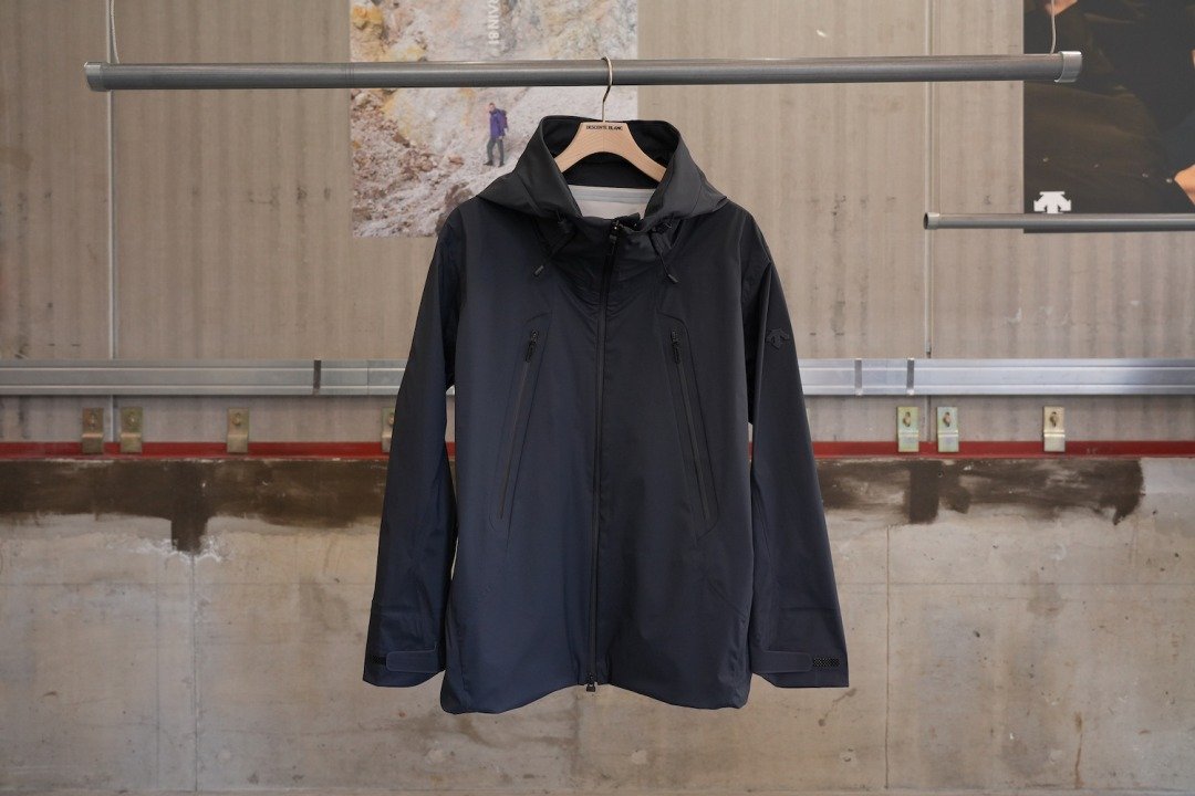 DESCENTE_PRODUCTS10.jpg