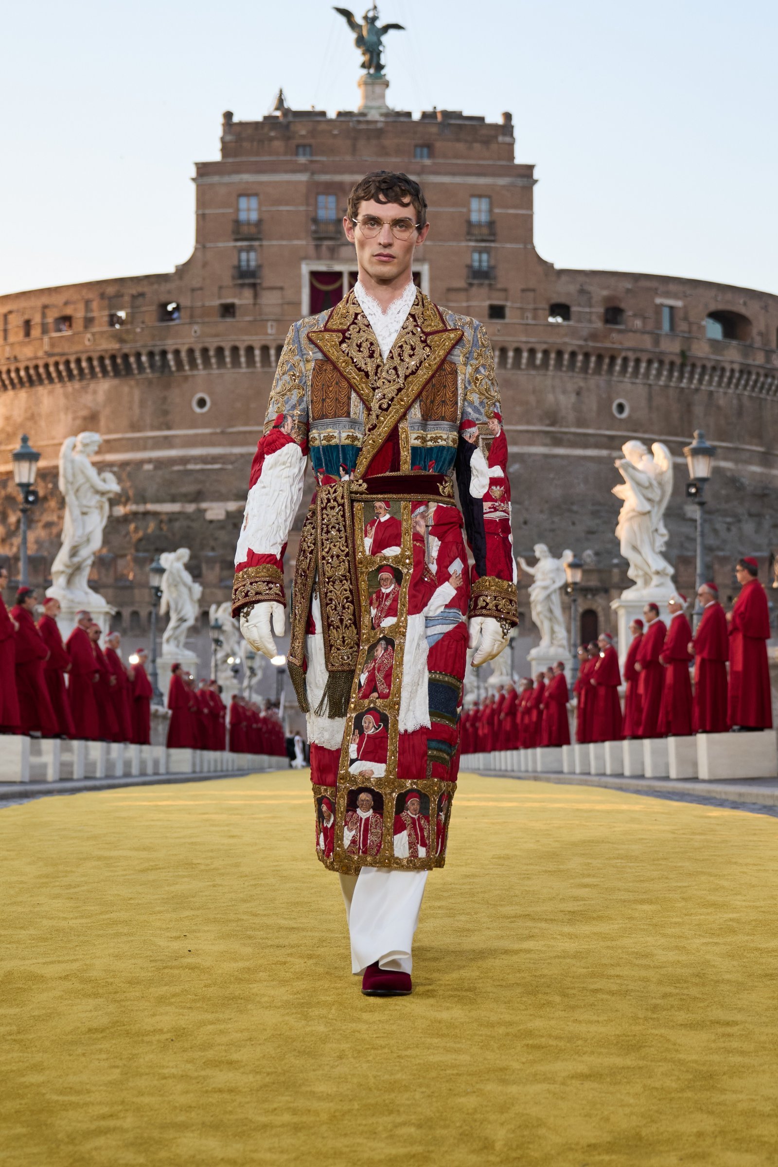 DG_AM_Roma_2025_Sfilata_Alta_Sartoria_ph_Go_Runway_001.jpg