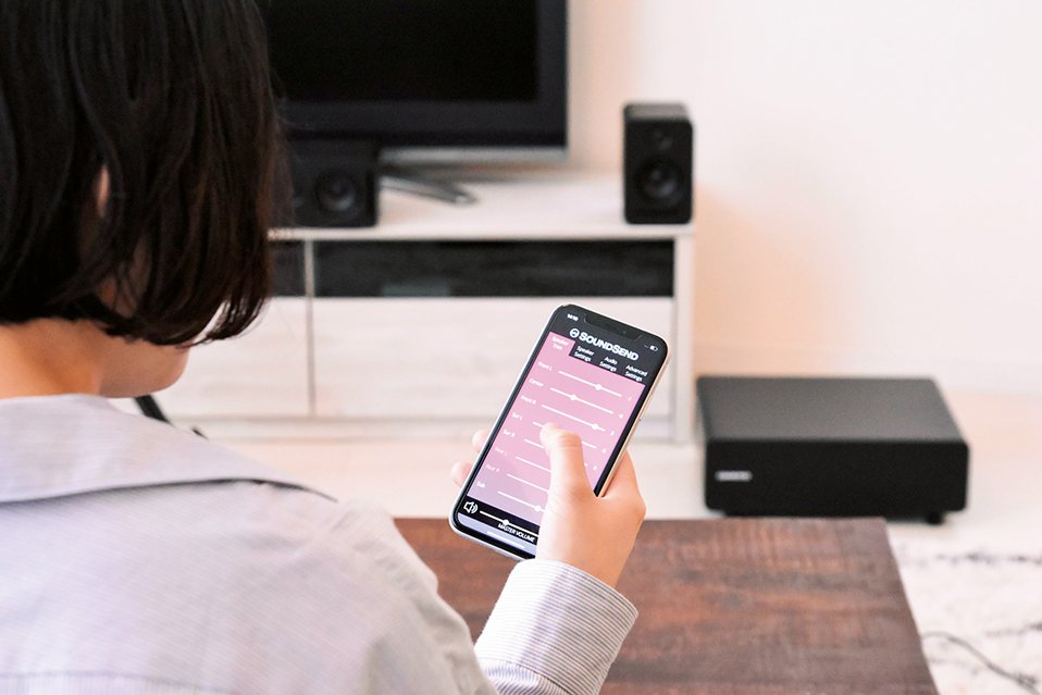 日本初上陸の通信技術で、 贅沢な“サラウンド体験”を｜Pen Online